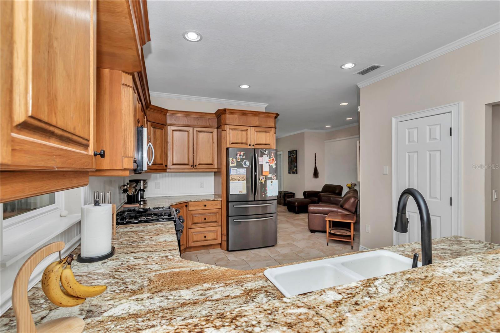 Image 9 of 53 For 16758 135th Avenue
