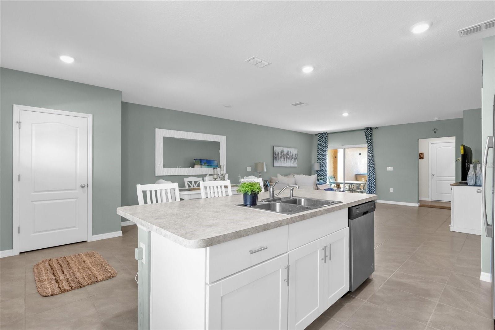 Image 12 of 31 For 1555 Dawnview Way