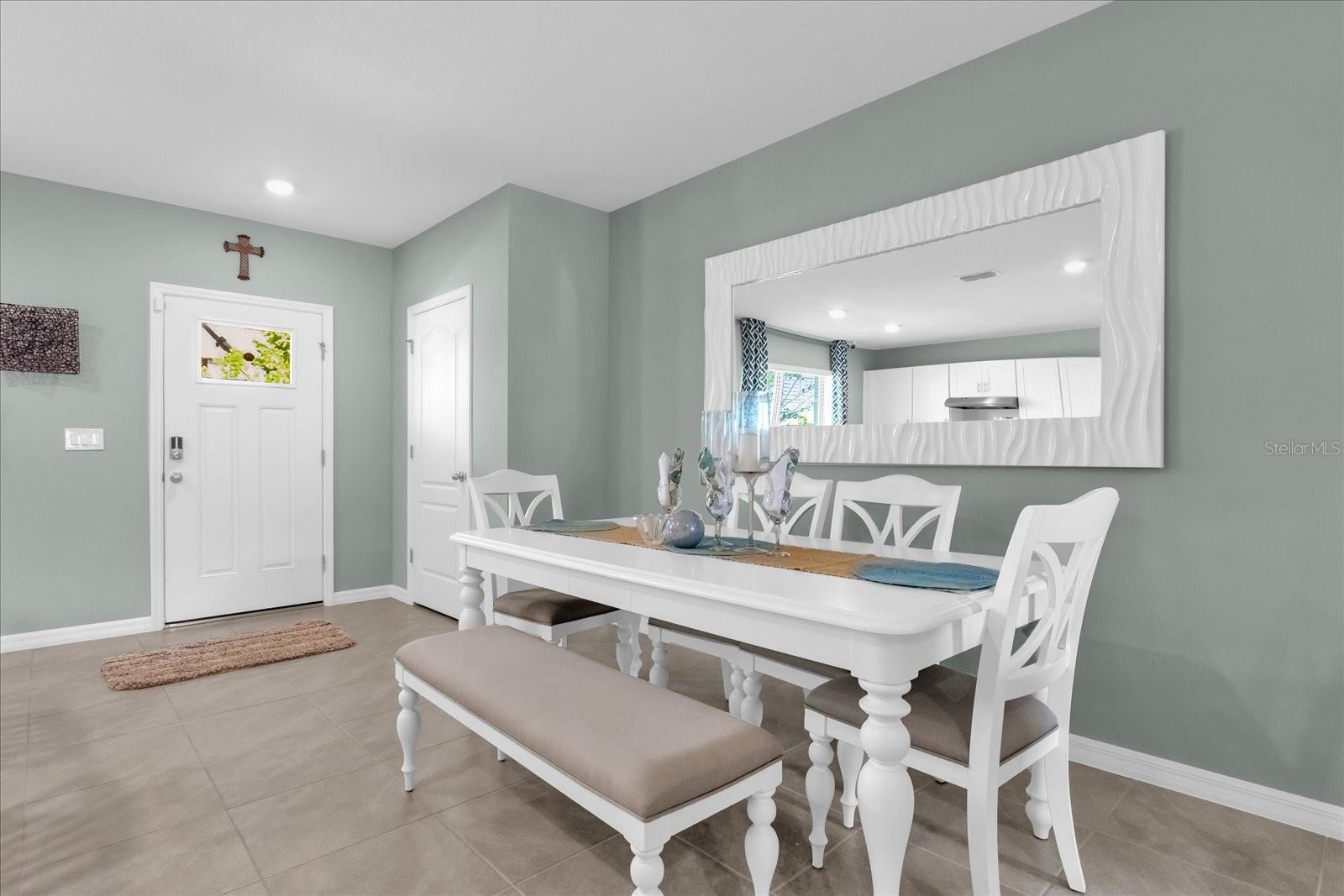 Image 8 of 31 For 1555 Dawnview Way
