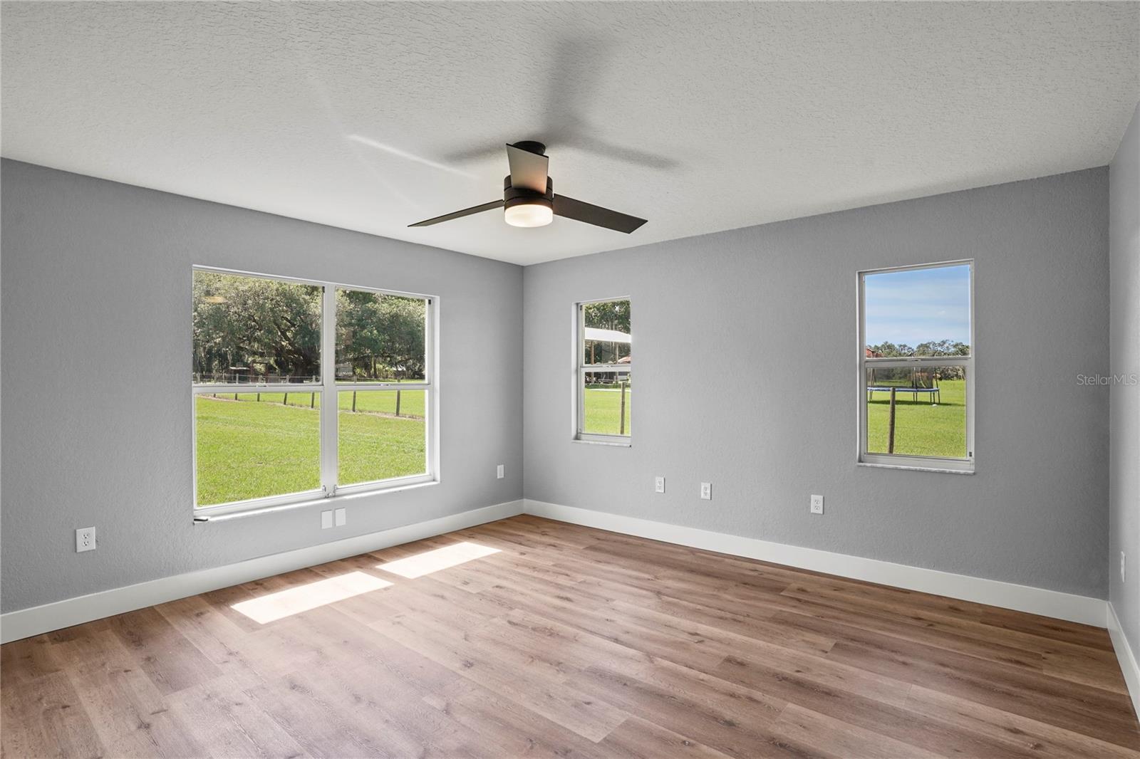 Image 18 of 30 For 1438 Mclin Drive
