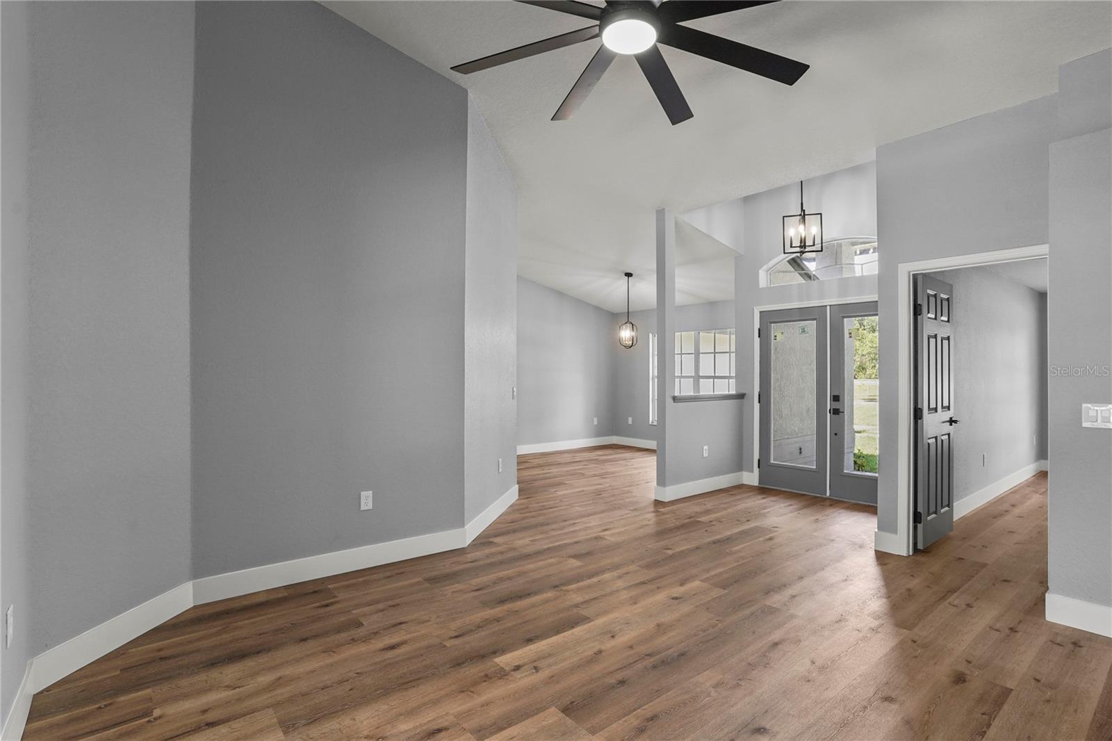 Image 4 of 30 For 1438 Mclin Drive