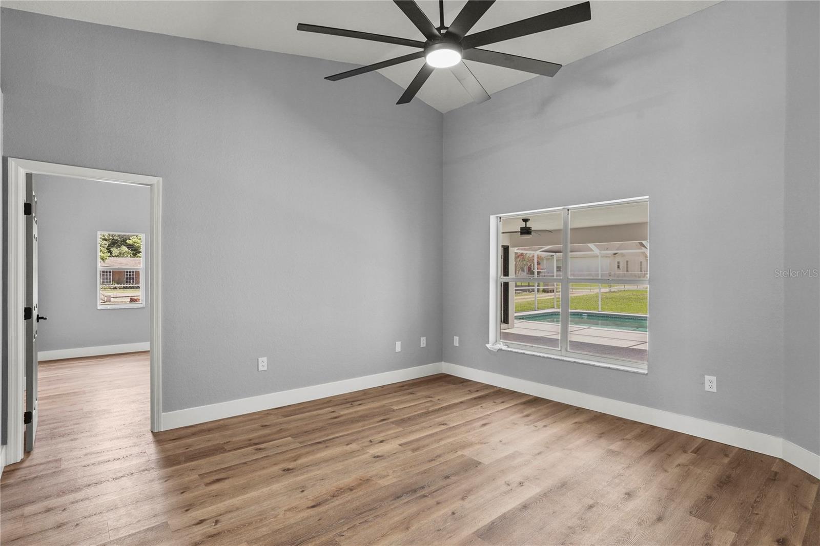 Image 5 of 30 For 1438 Mclin Drive