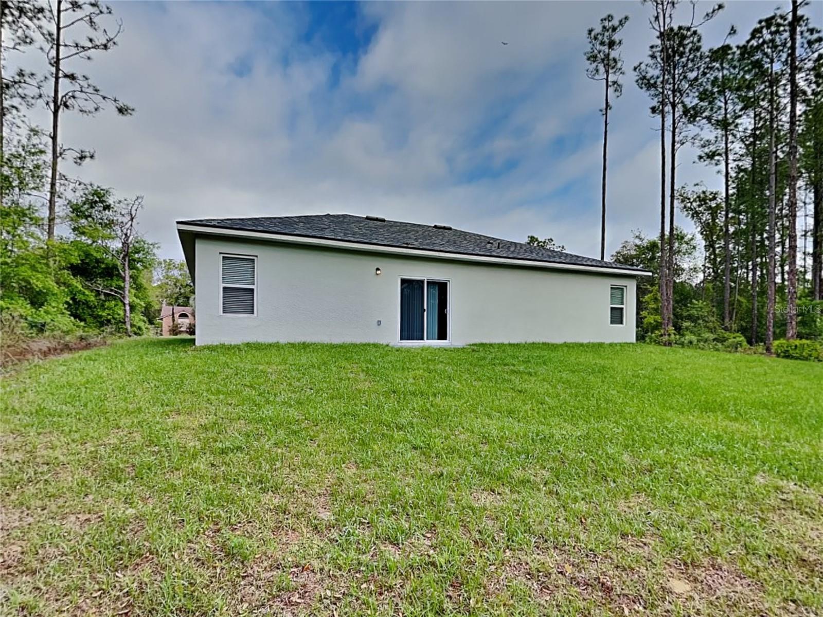 Image 16 of 16 For 10923 Robert Dean Way