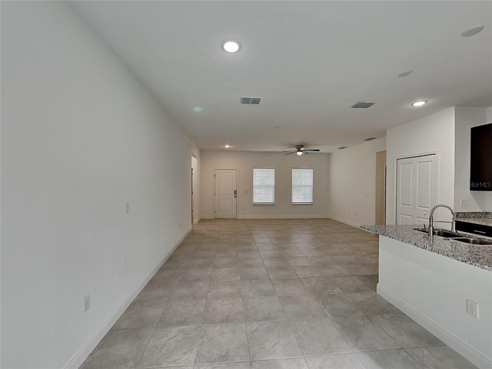 Image 4 of 16 For 10923 Robert Dean Way