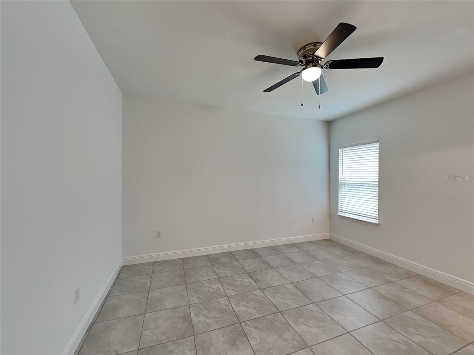Image 6 of 16 For 10923 Robert Dean Way
