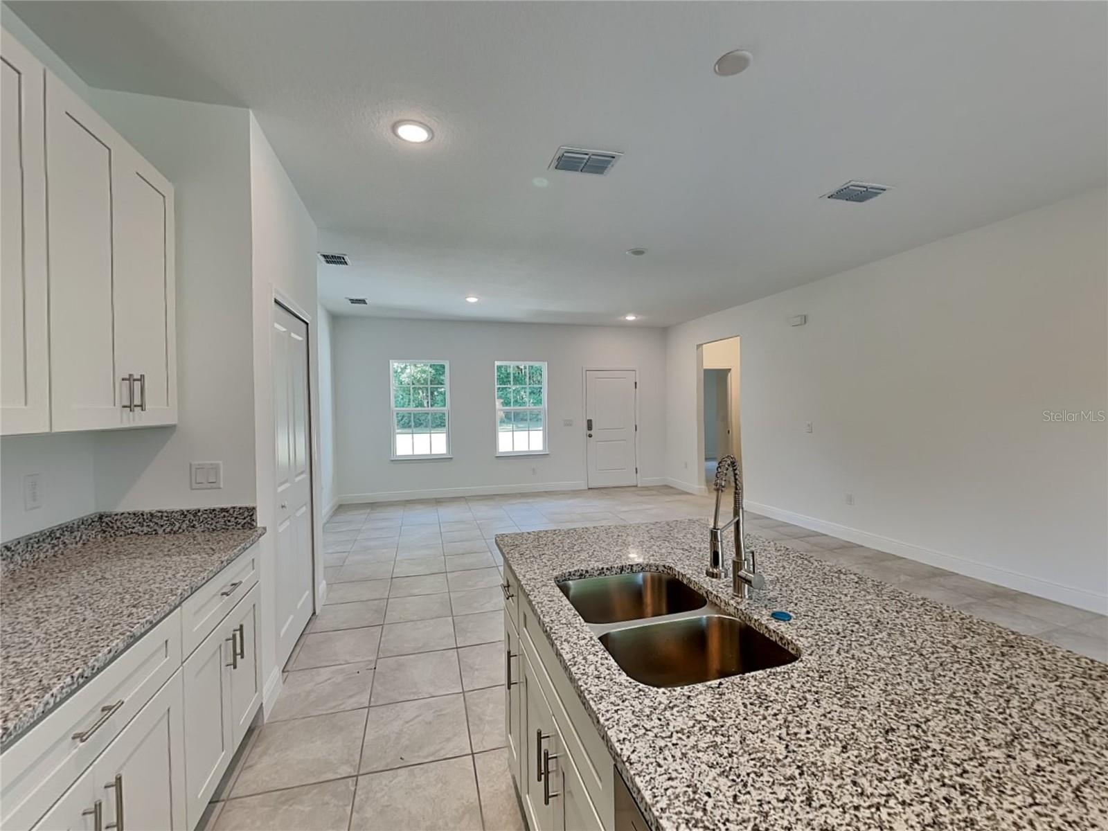 Image 3 of 22 For 1571 Alexander Drive