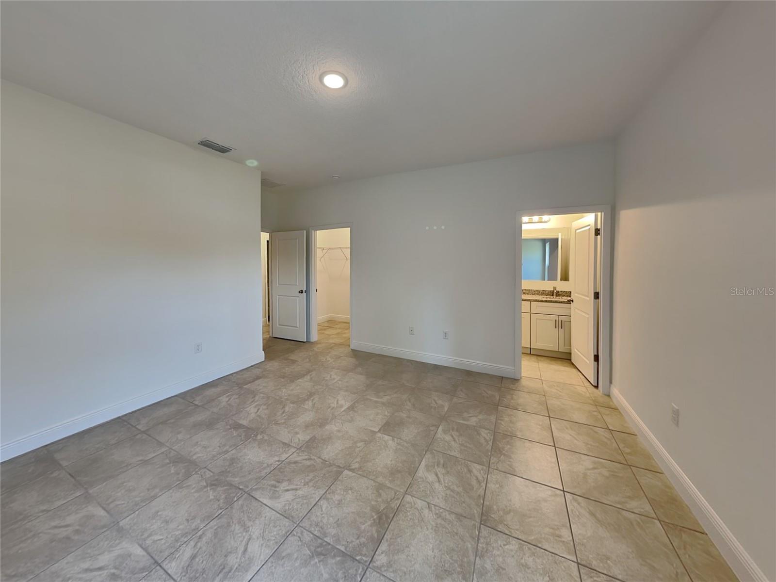 Image 7 of 22 For 1571 Alexander Drive