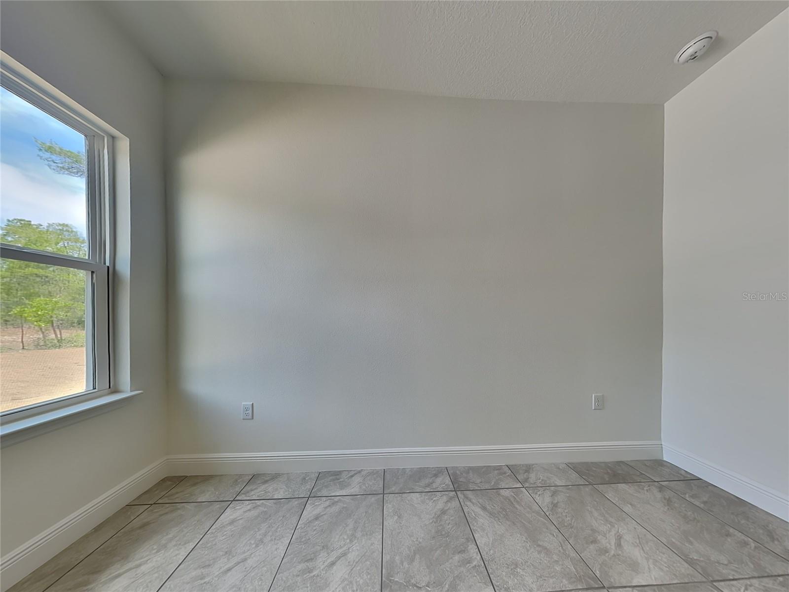Image 10 of 16 For 604 Marion Oaks Boulevard