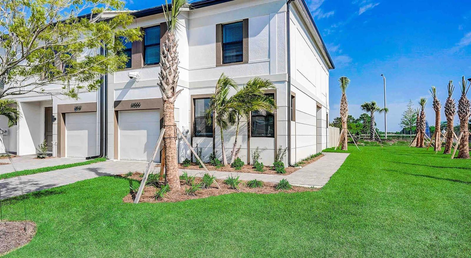 Image 2 of 29 For 8044 Gulfstream Court Amber 8089