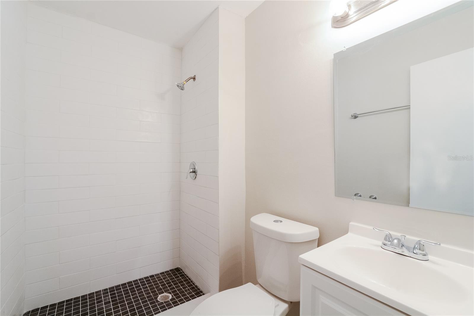 Image 13 of 16 For 650 Rosedale Avenue