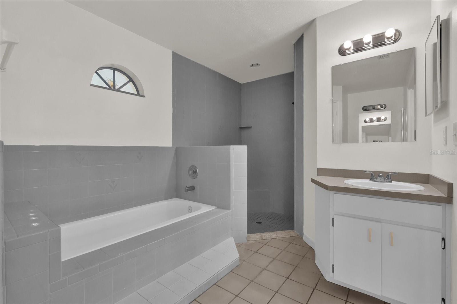 Image 21 of 32 For 2841 Derby Drive