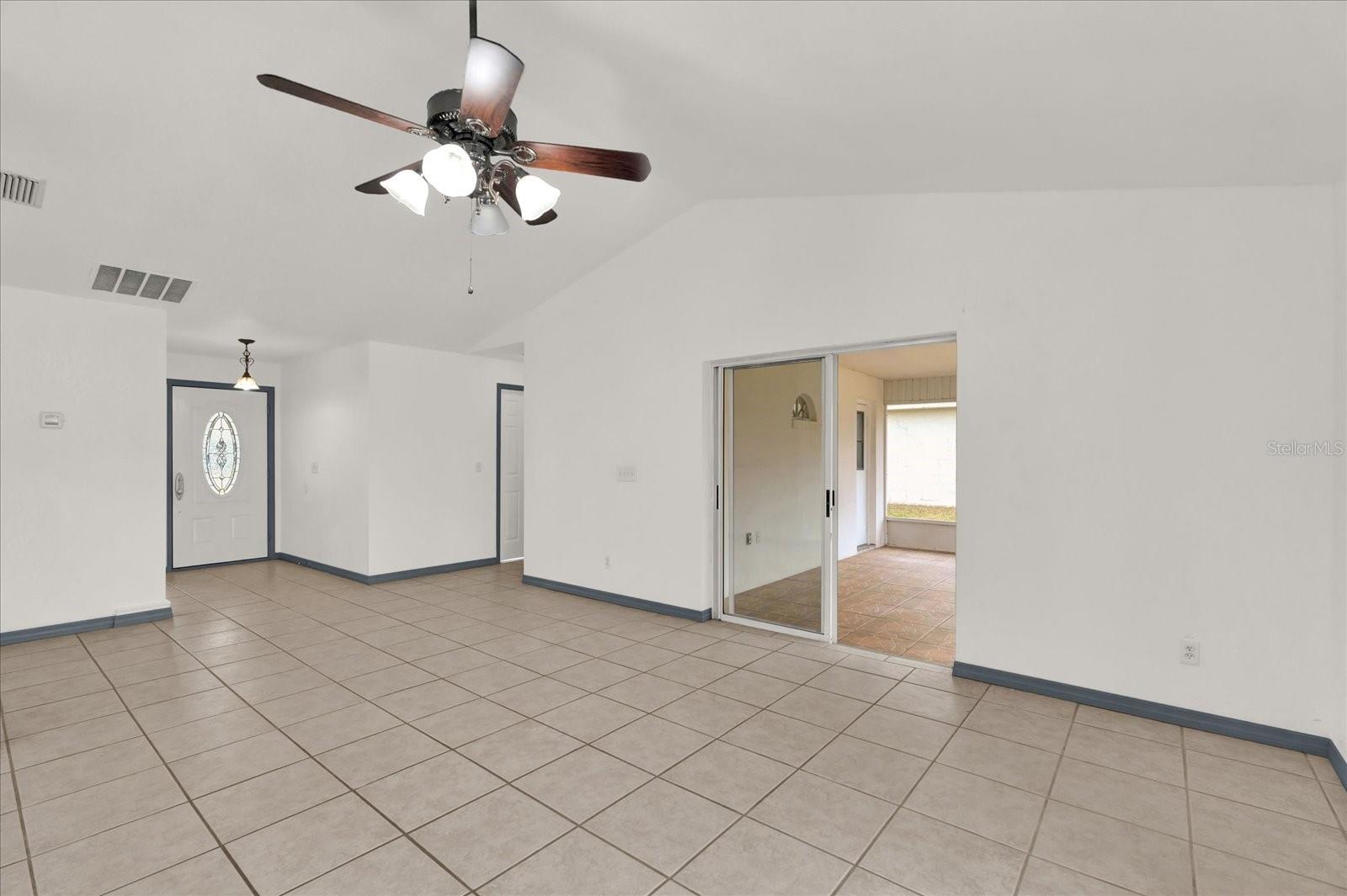 Image 3 of 32 For 2841 Derby Drive