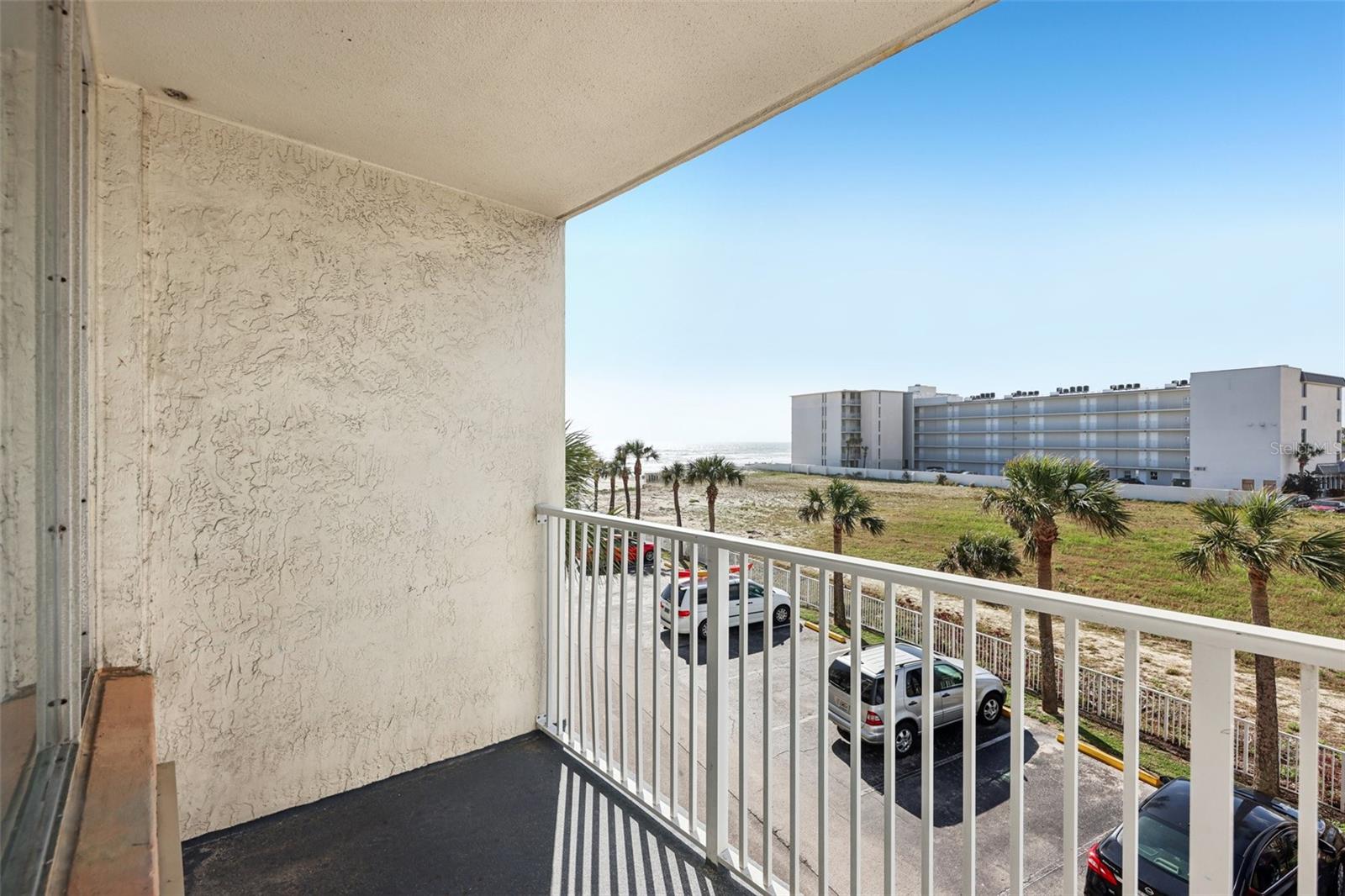 Image 11 of 16 For 935 Atlantic Avenue 302