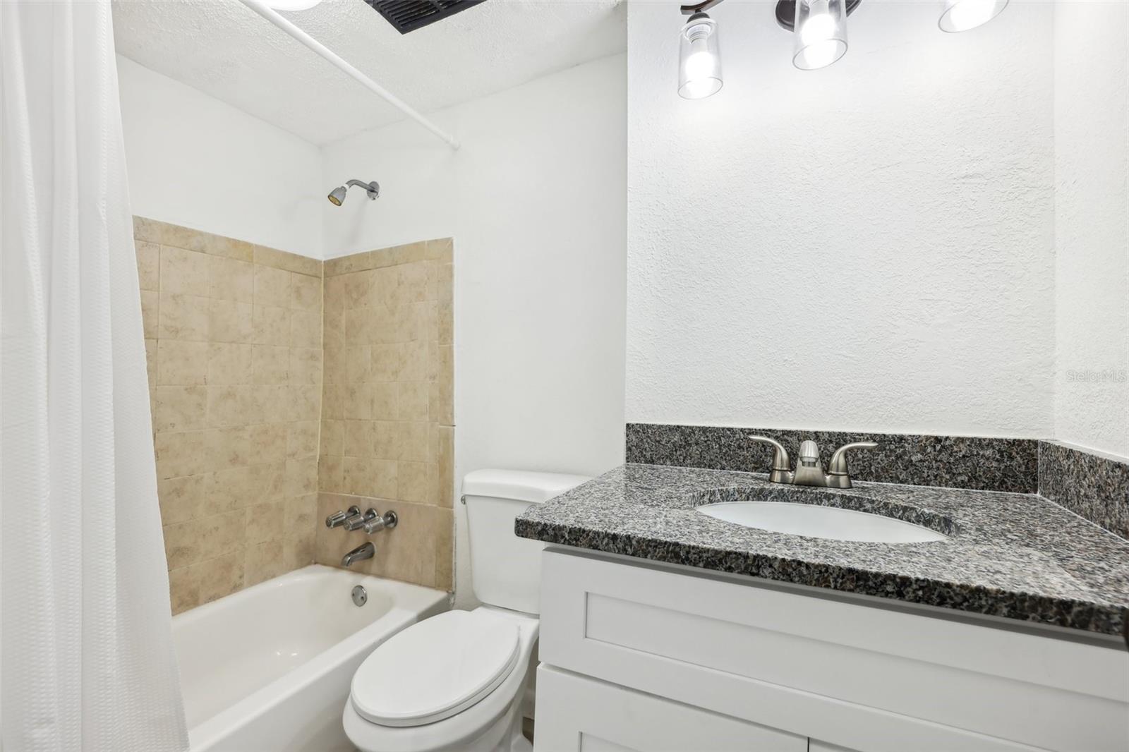 Image 7 of 16 For 935 Atlantic Avenue 302