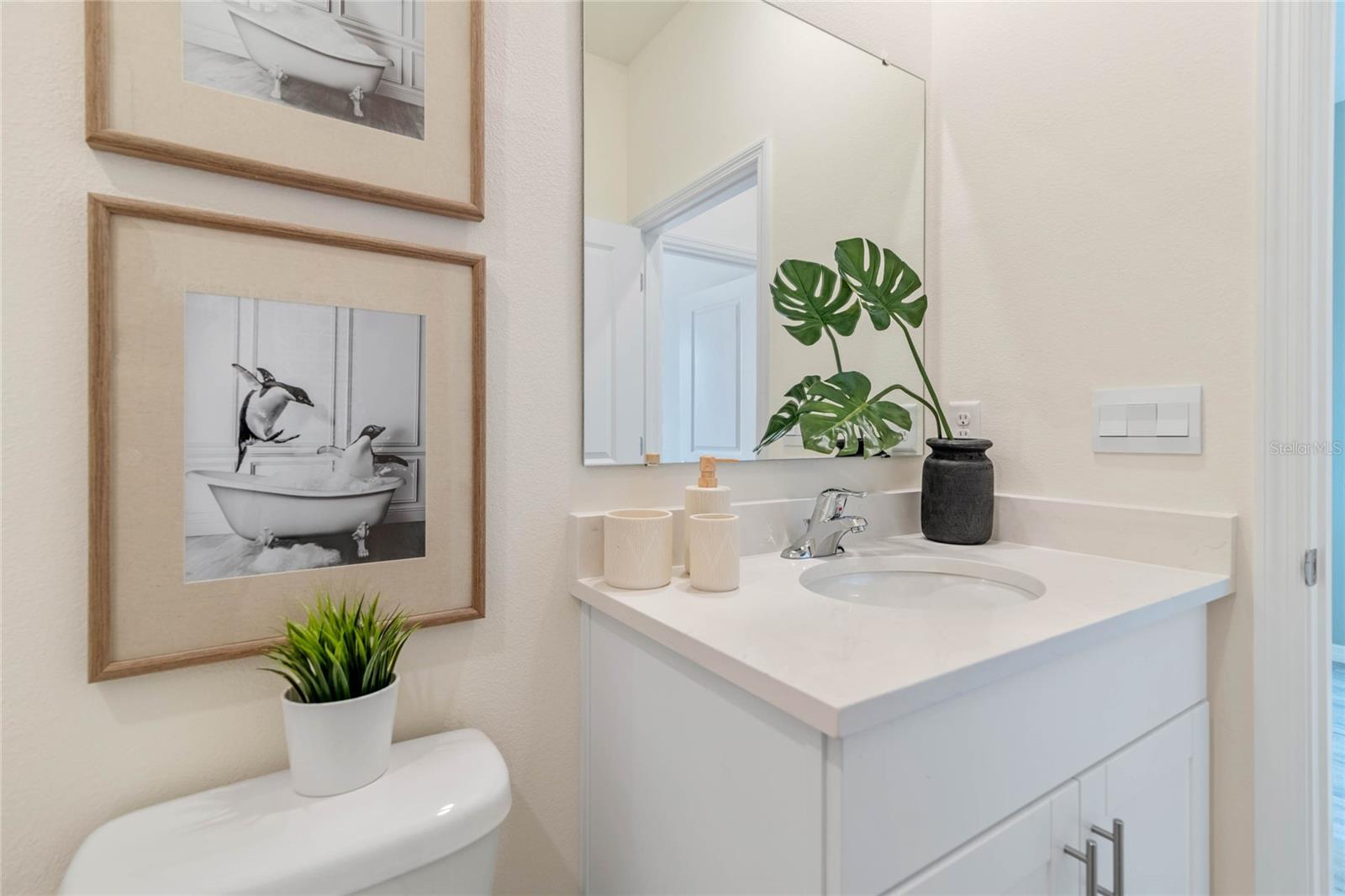 Image 25 of 44 For 2080 Ashwood Bluff Drive