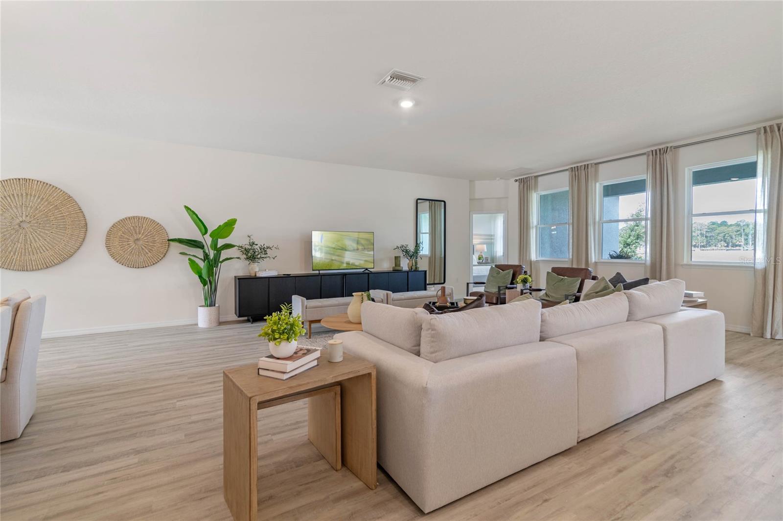 Image 9 of 44 For 2080 Ashwood Bluff Drive