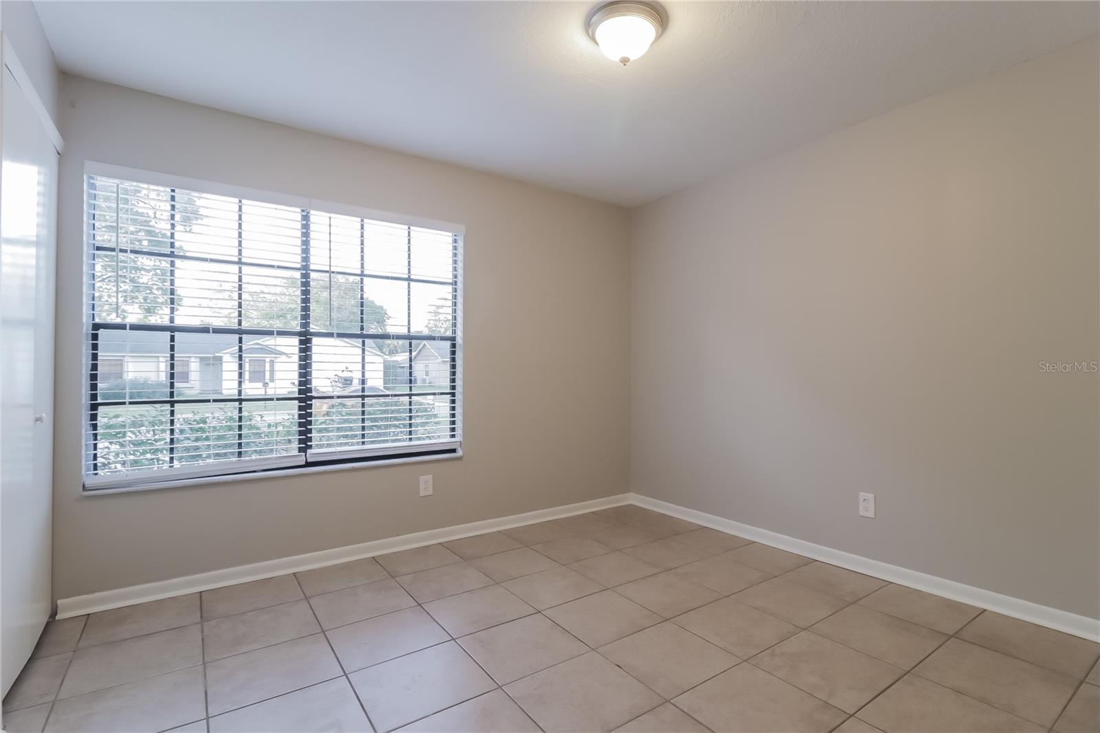 Image 10 of 16 For 5436 Britan Drive