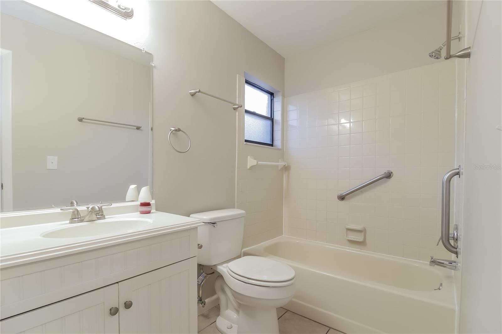 Image 14 of 16 For 5436 Britan Drive
