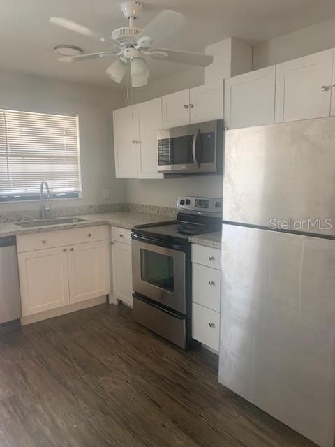 Image 3 of 10 For 2723 Beacon Street 2723