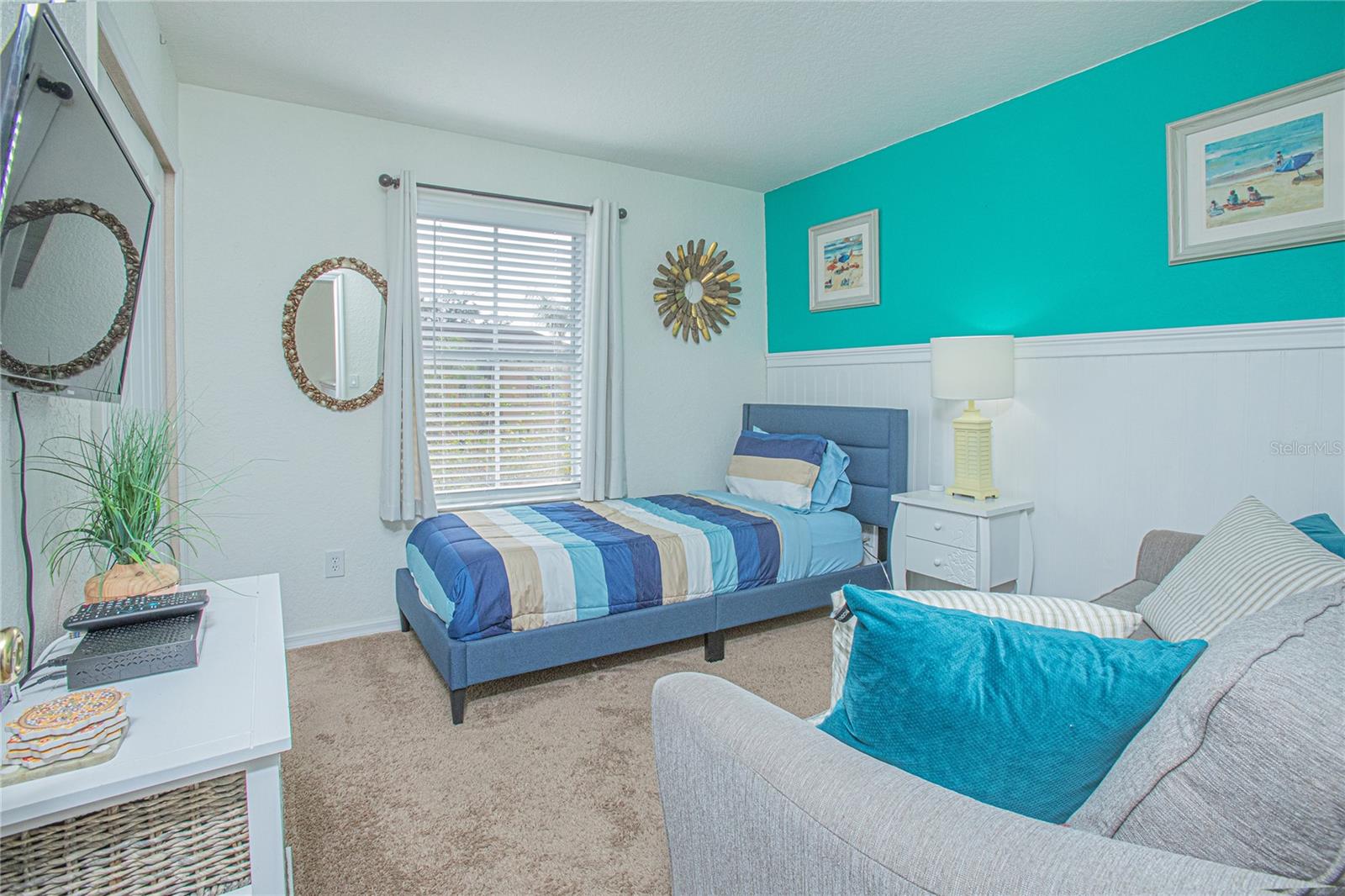 Image 14 of 21 For 121 Palermo Street