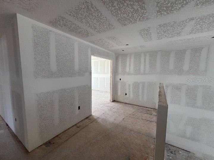 Image 15 of 34 For 710 Junonia Blvd