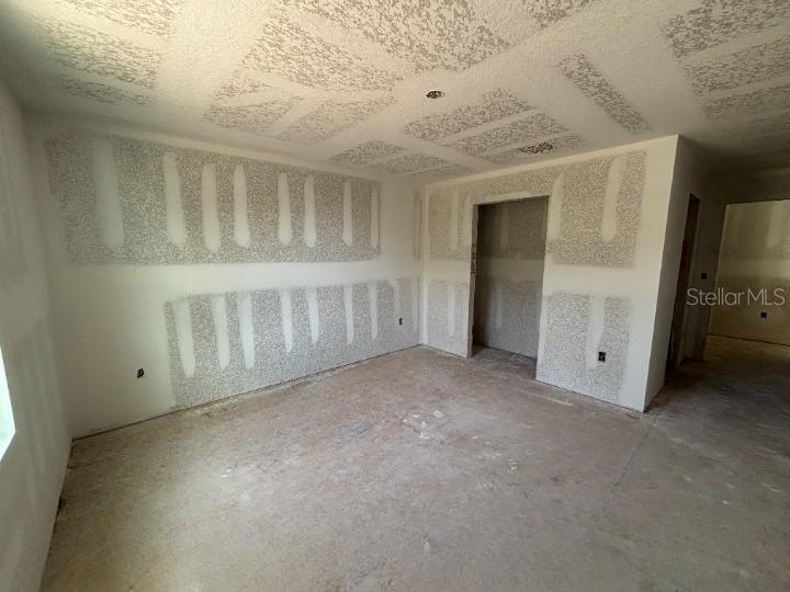 Image 23 of 34 For 710 Junonia Blvd