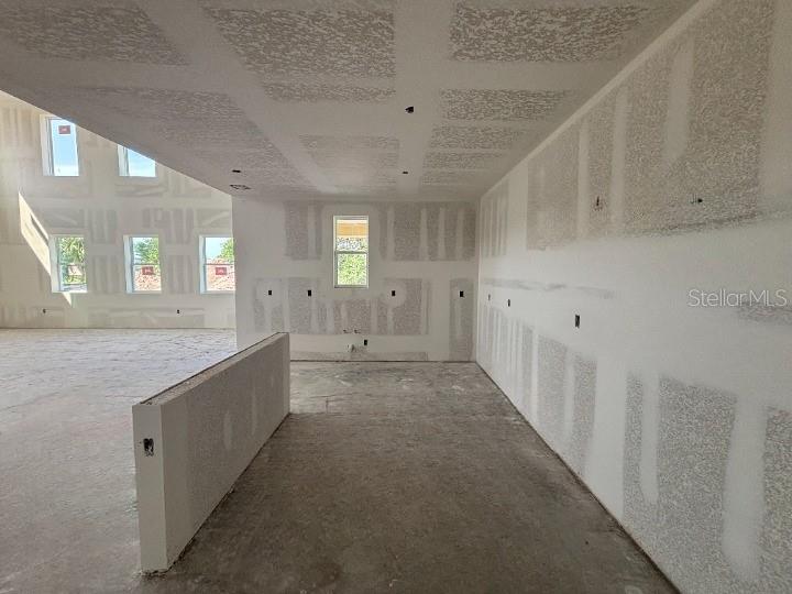 Image 7 of 34 For 710 Junonia Blvd