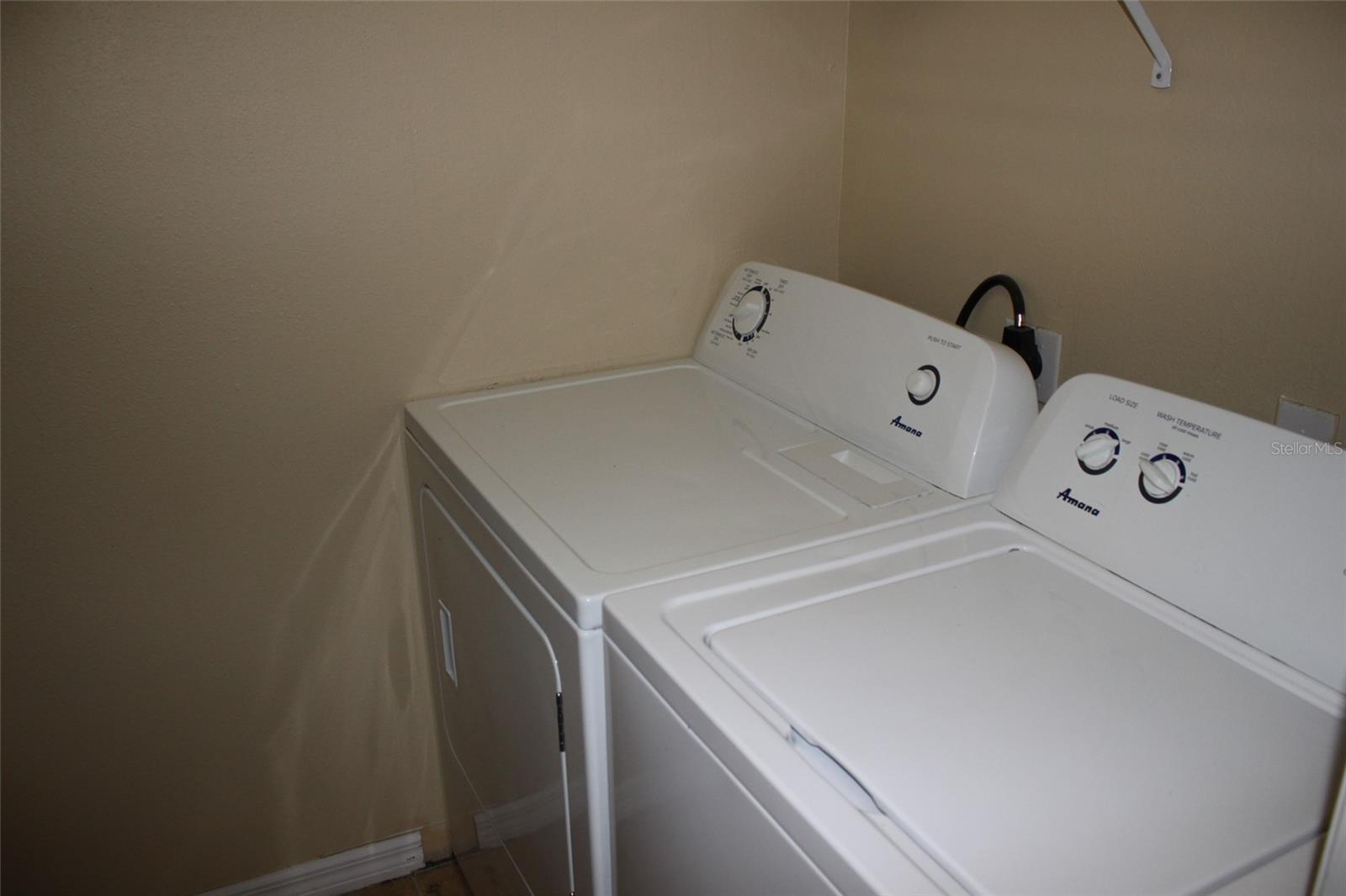 Image 11 of 21 For 6432 Goldenrod Road 16 B