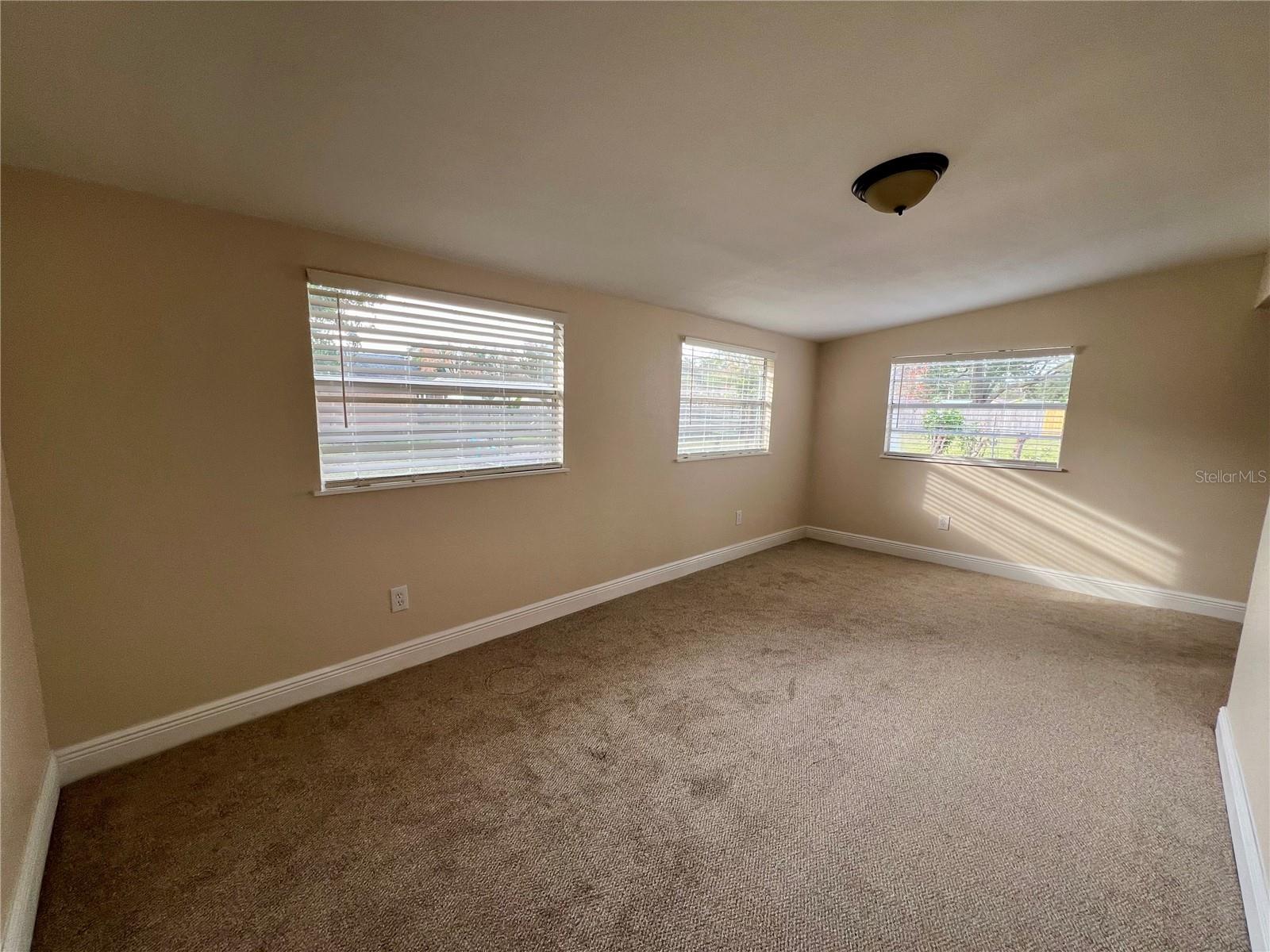 Image 20 of 24 For 1840 Cowan Drive