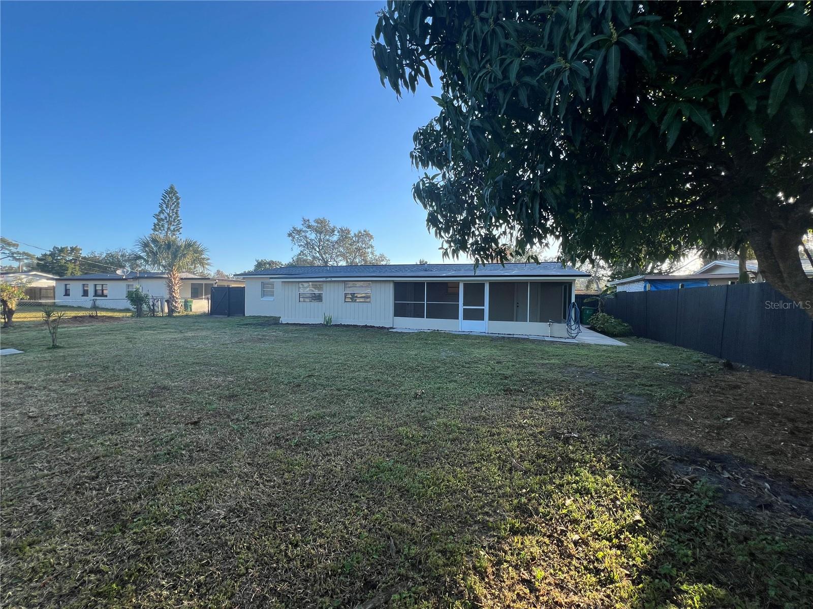 Image 6 of 24 For 1840 Cowan Drive