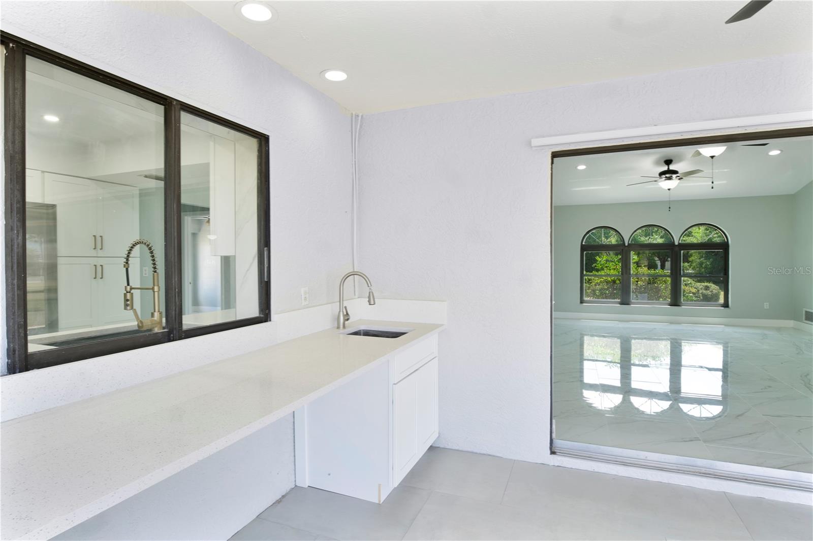 Image 13 of 40 For 1147 Yachtsman Lane