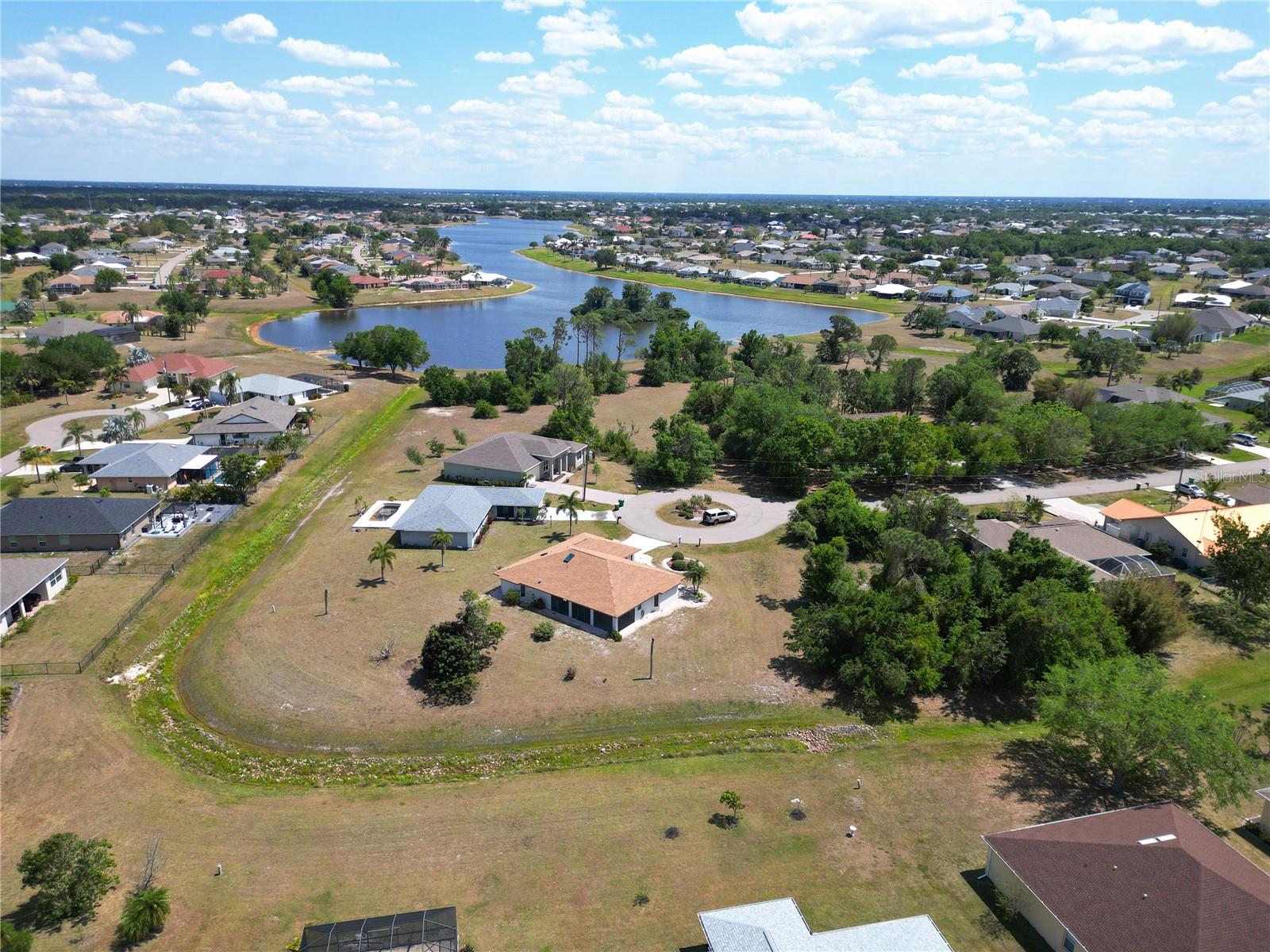 Image 2 of 40 For 1147 Yachtsman Lane