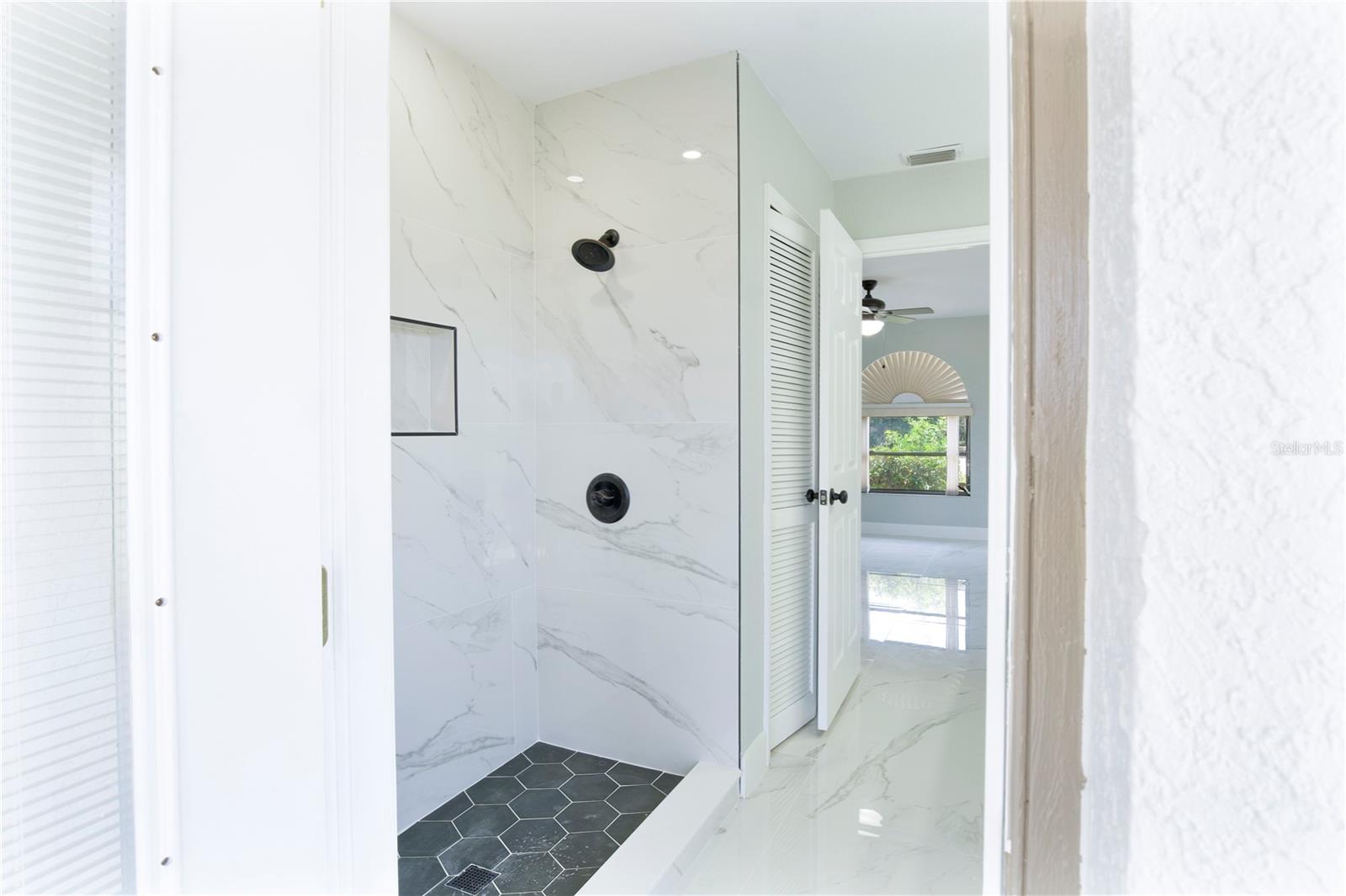 Image 24 of 40 For 1147 Yachtsman Lane