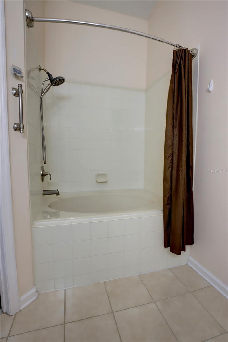 Image 21 of 28 For 2935 Greenwood Springs Loop