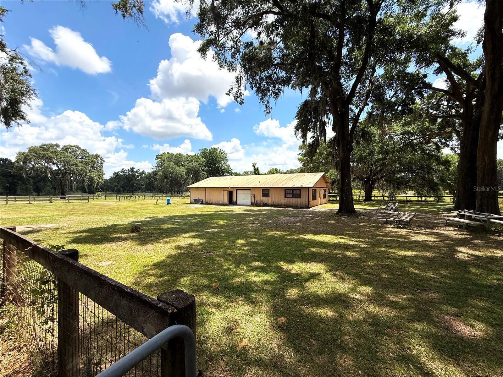 Image 11 of 59 For 7119 80th Avenue