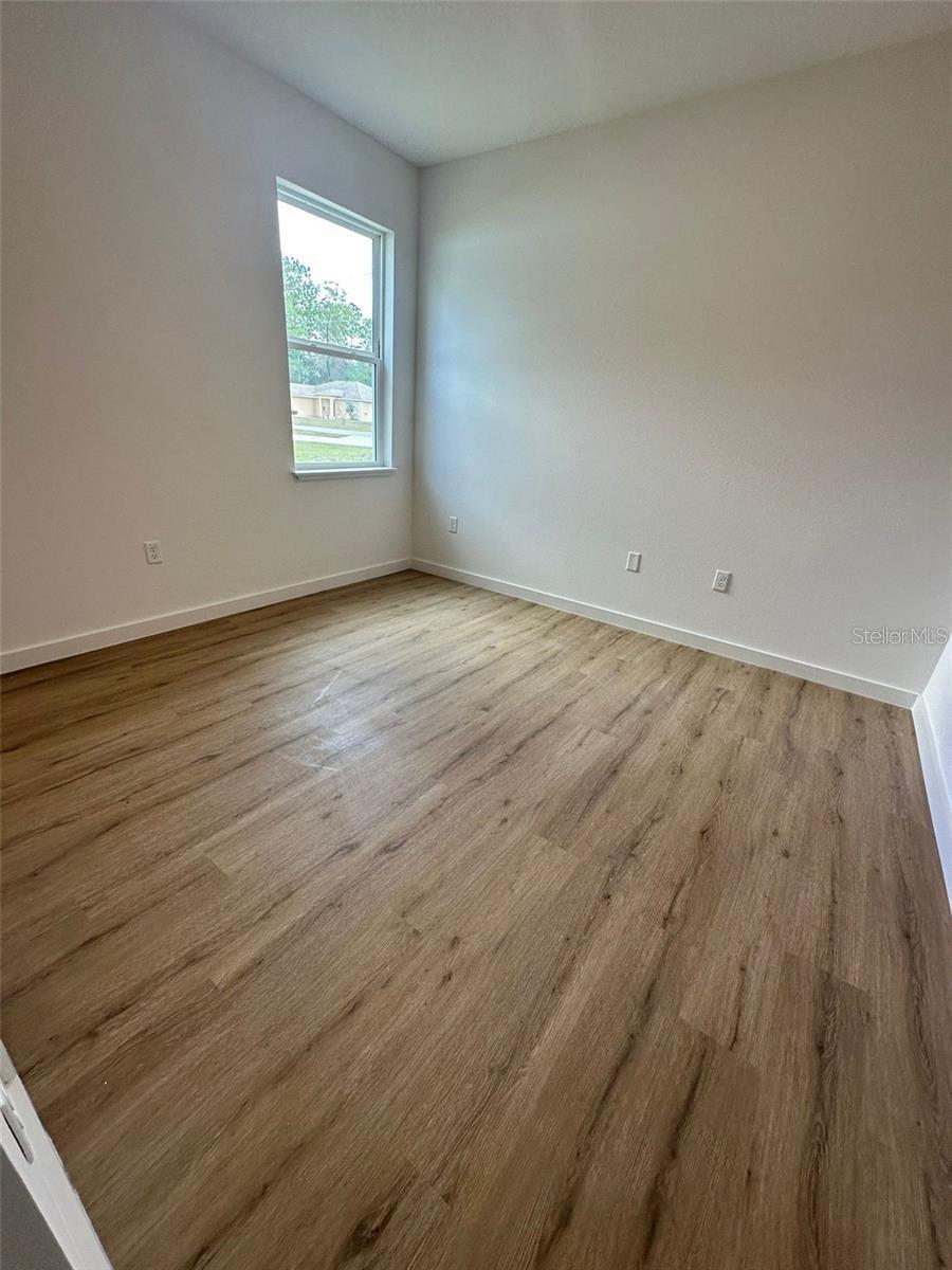 Image 12 of 25 For 6807 153rd Place Road