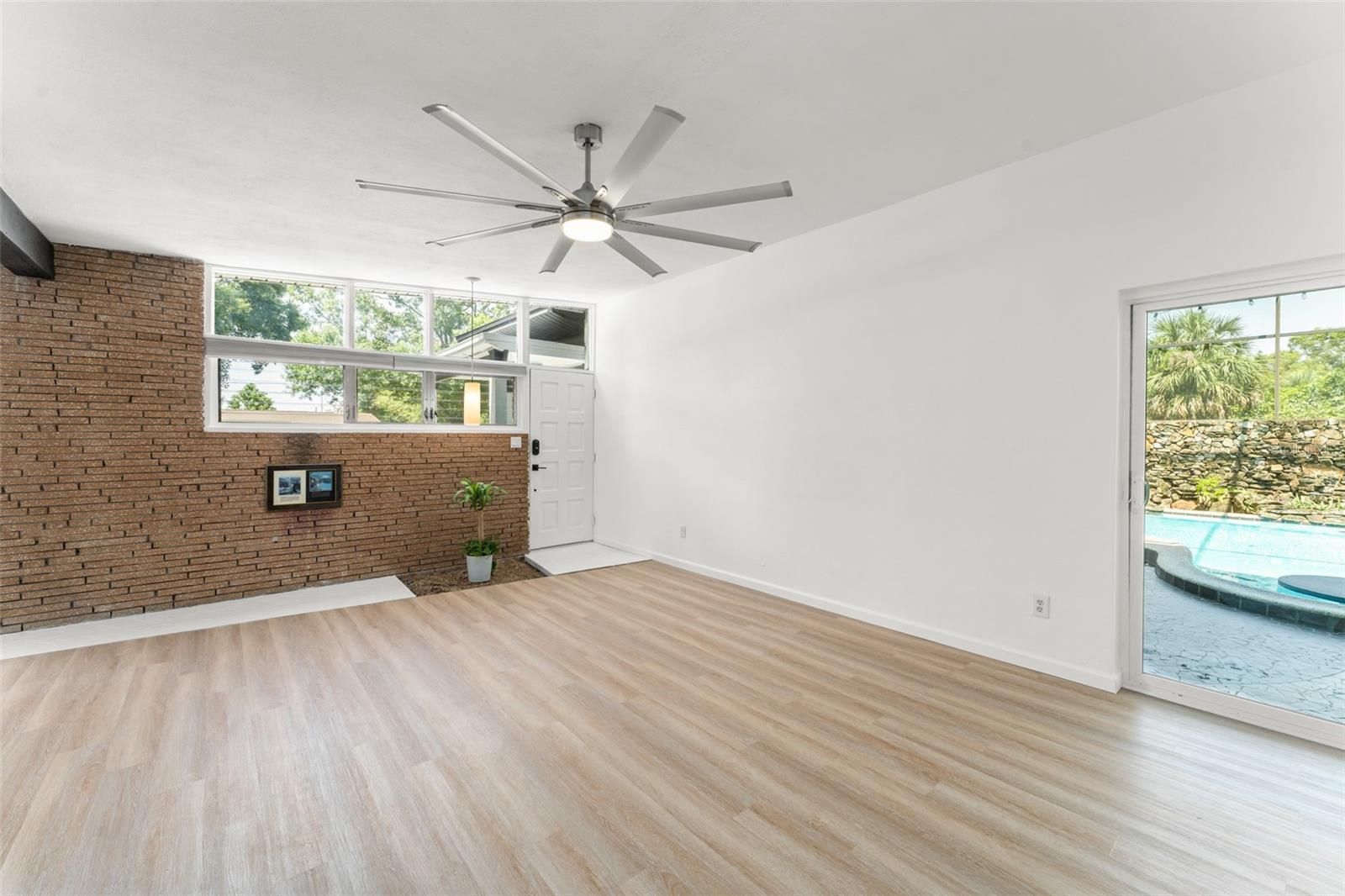 Image 4 of 42 For 7712 Hoosier Place