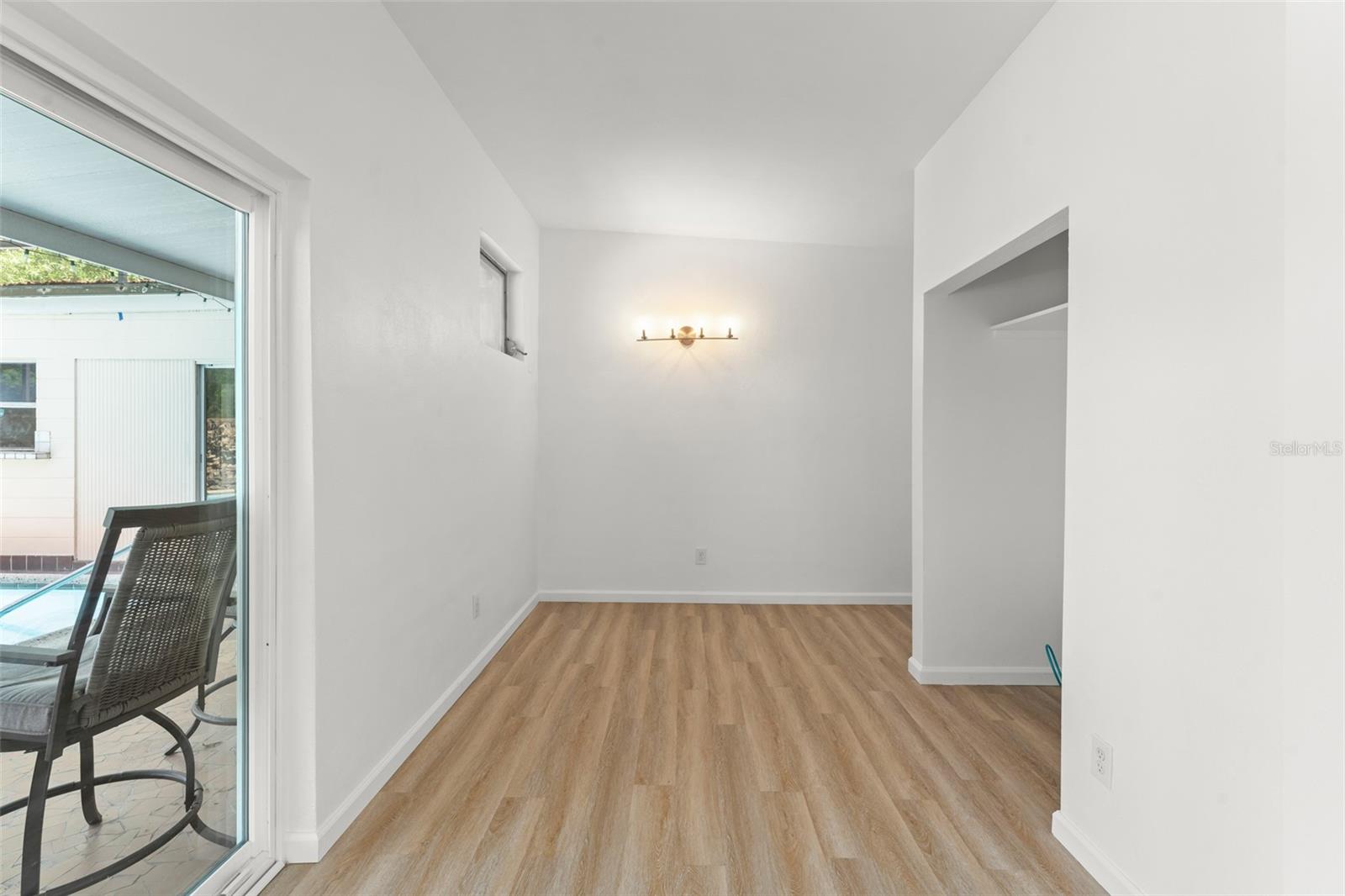 Image 7 of 42 For 7712 Hoosier Place