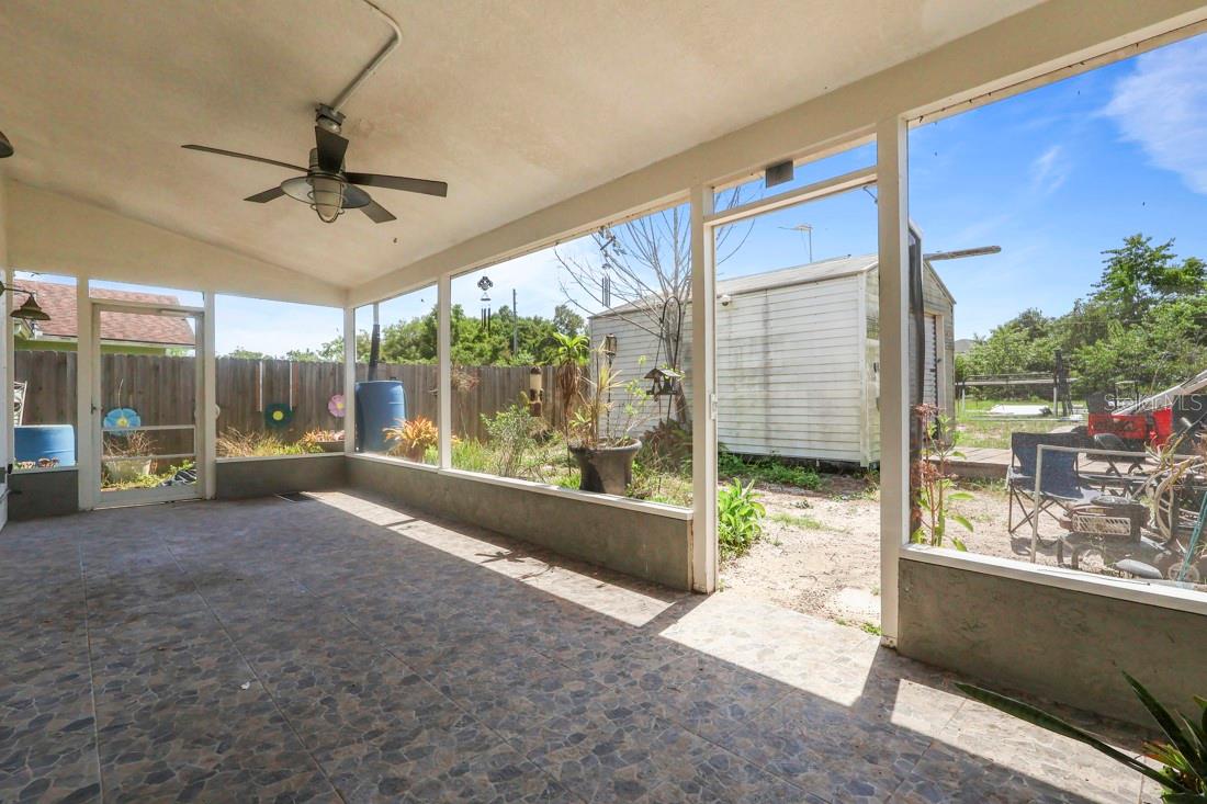 Image 14 of 17 For 978 Jerico Drive