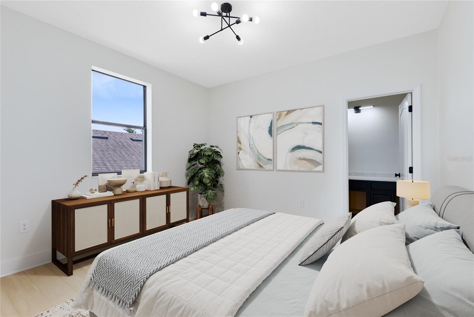 Image 10 of 40 For 5116 Sorrento Boulevard W