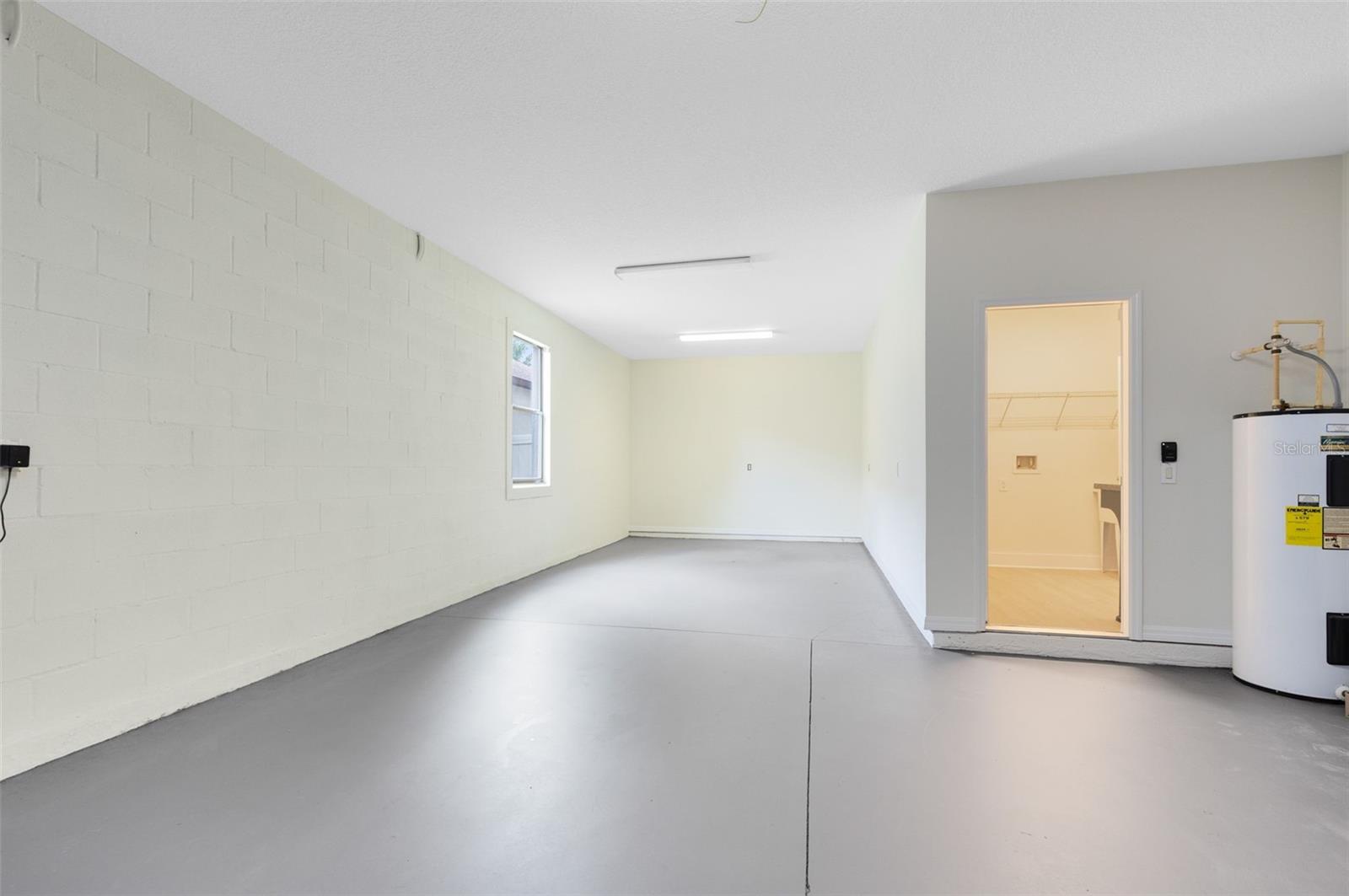 Image 37 of 40 For 5116 Sorrento Boulevard W