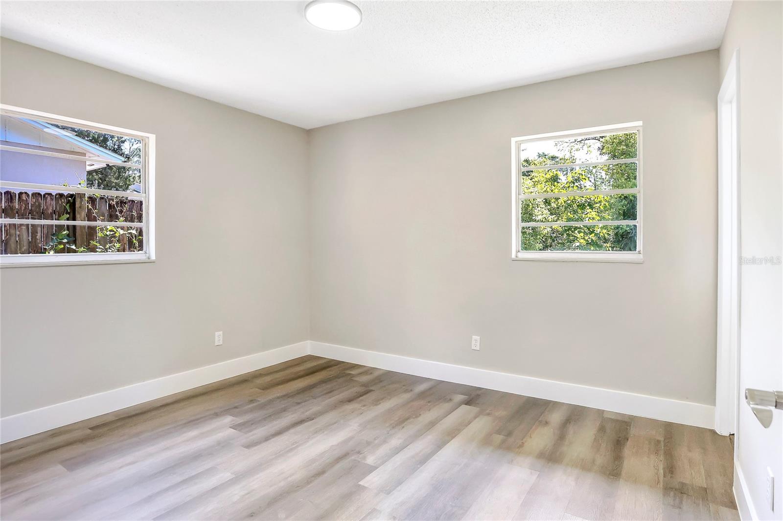 Image 11 of 24 For 2536 3rd Avenue