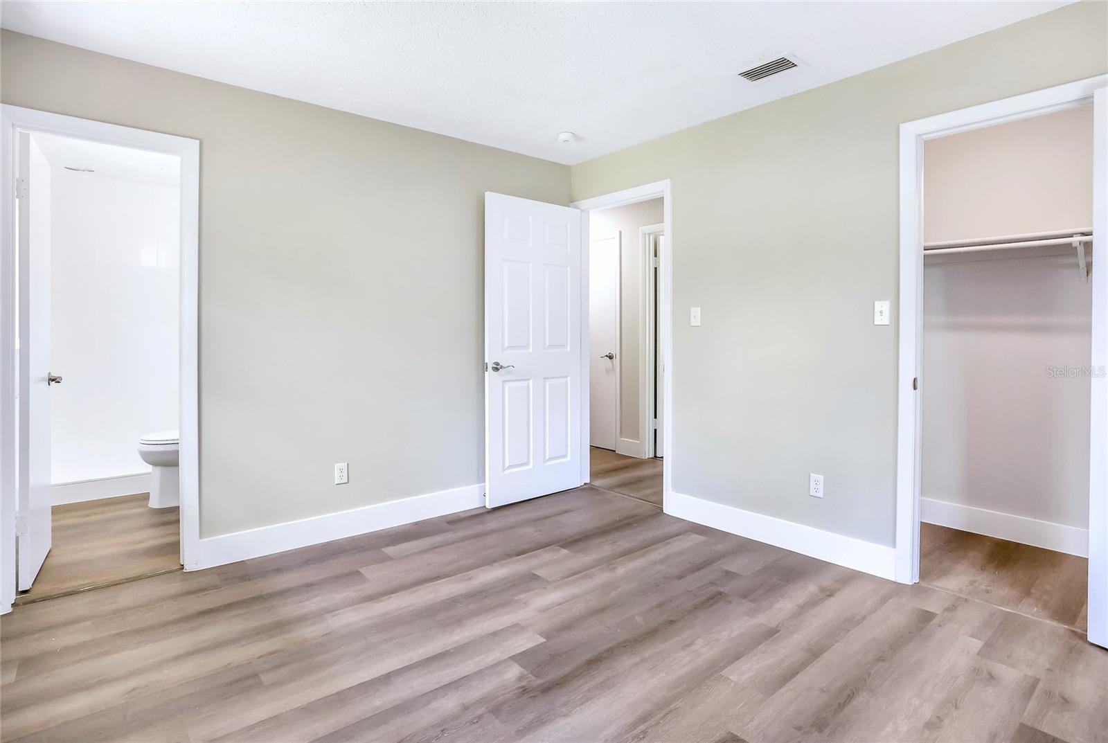 Image 12 of 24 For 2536 3rd Avenue