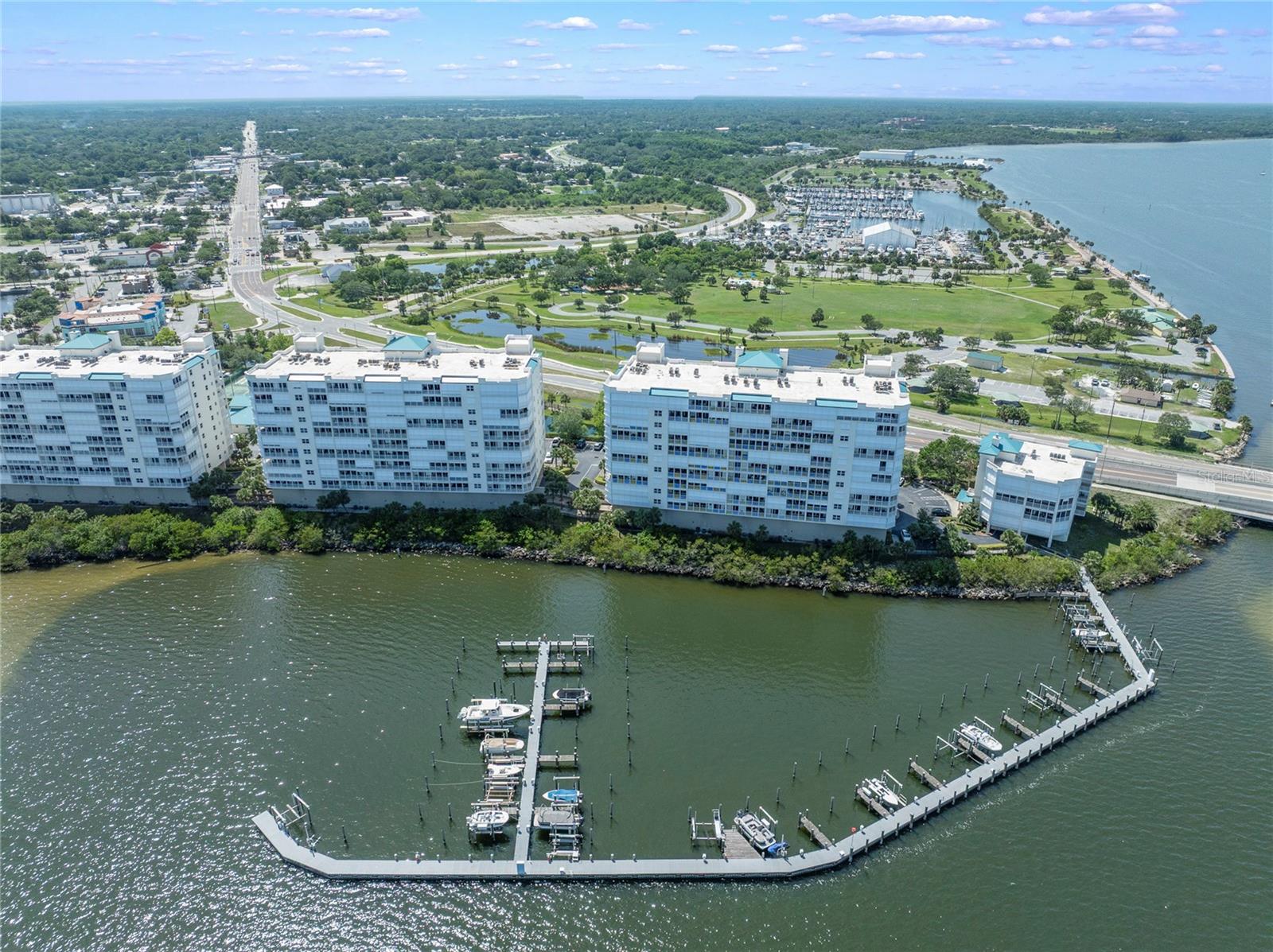 Image 4 of 33 For 3 Indian River Avenue 605