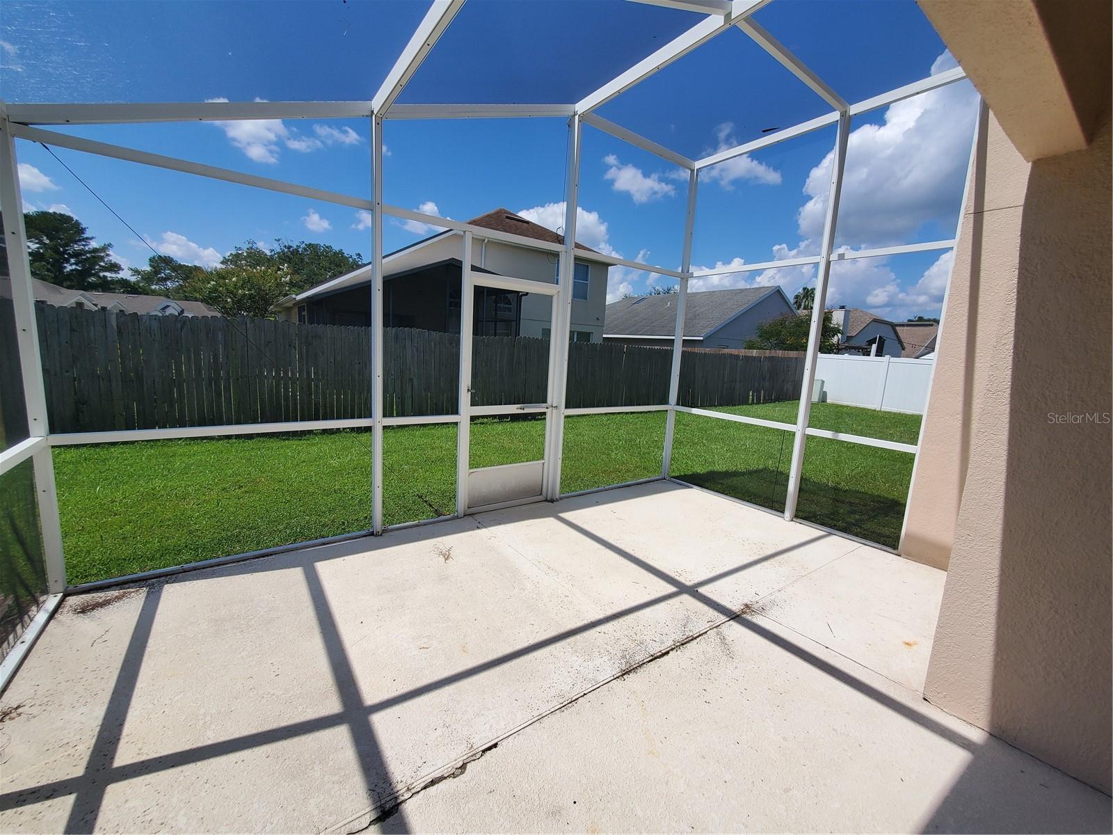 Image 18 of 25 For 12737 Maribou Circle