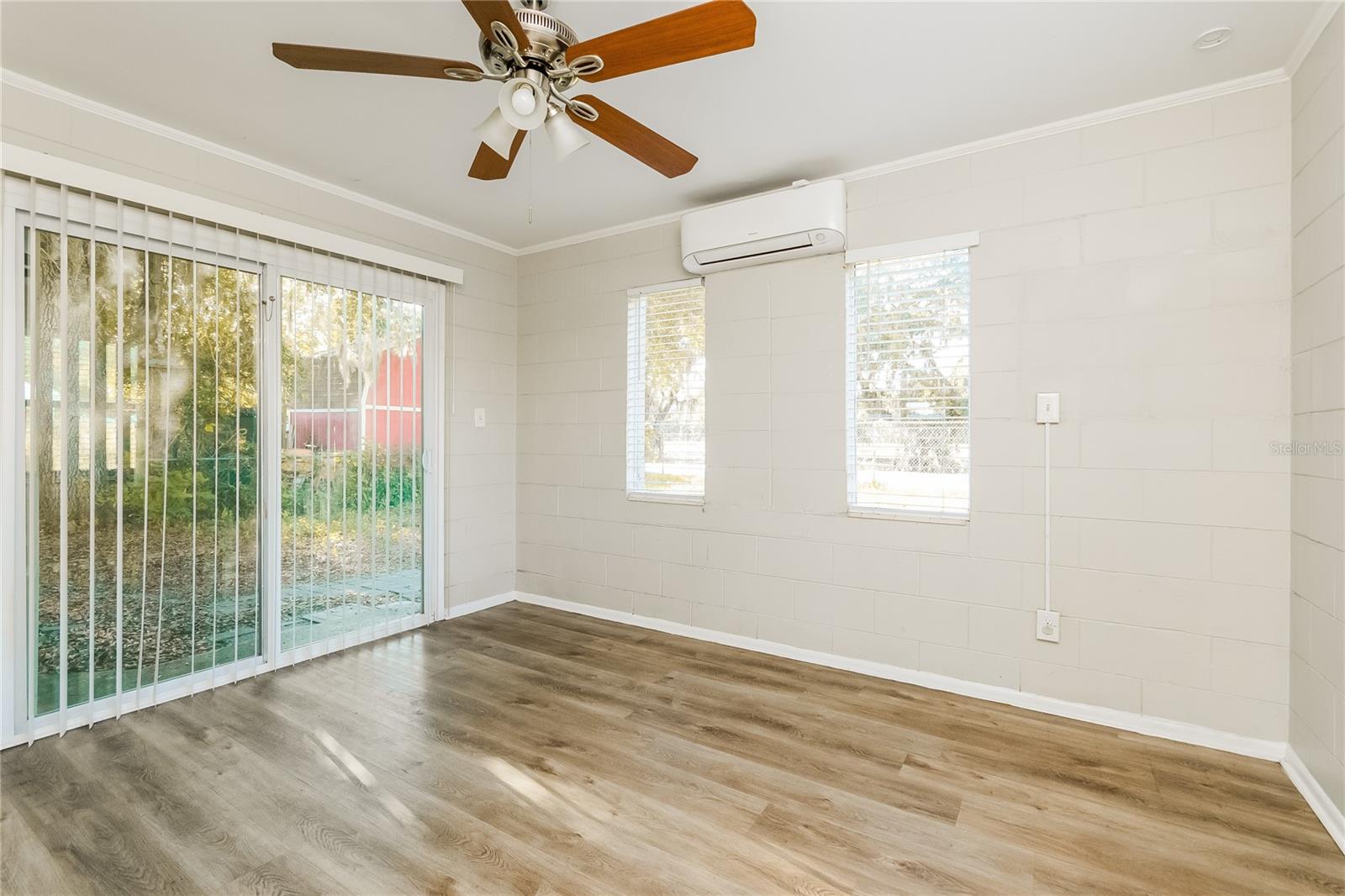 Image 15 of 16 For 5801 Abercorn Drive