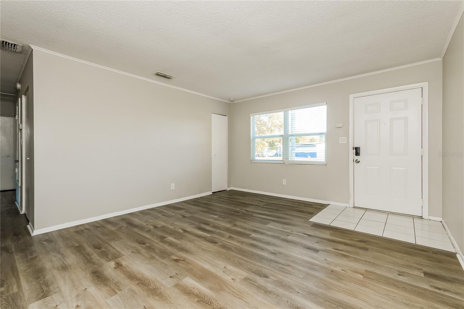 Image 3 of 16 For 5801 Abercorn Drive