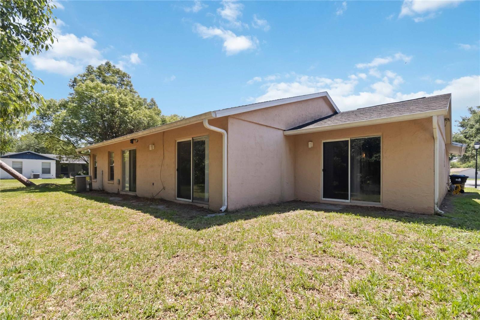 Image 14 of 16 For 4806 Gallant Lane