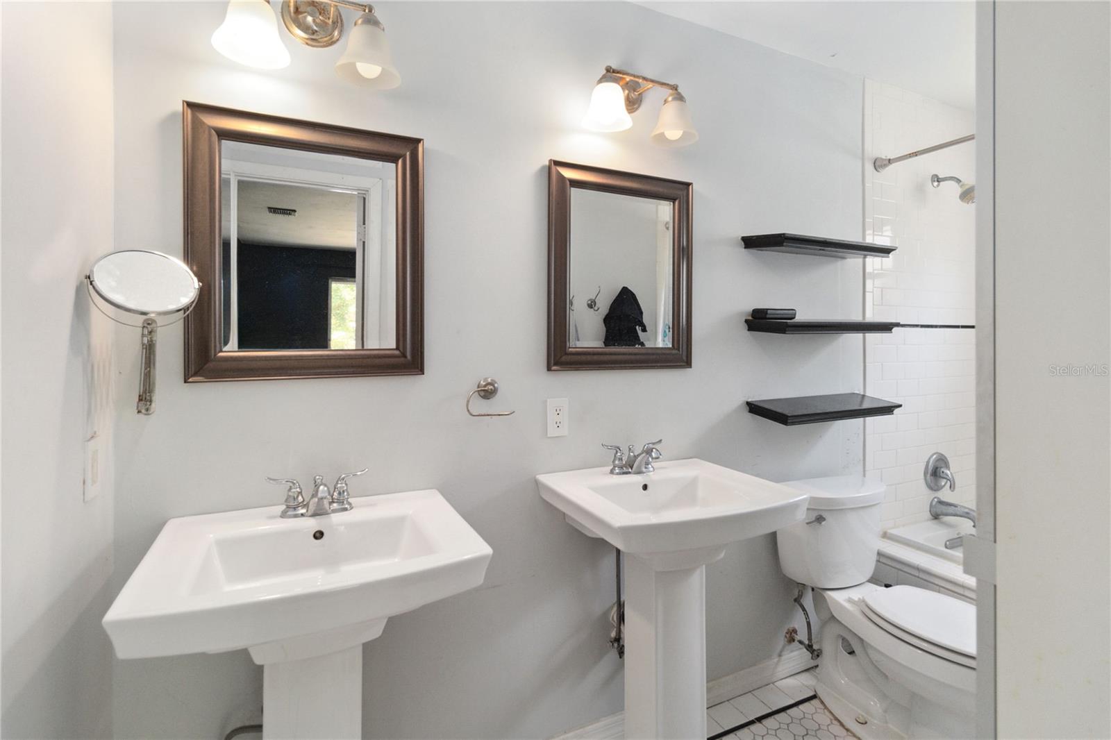 Image 8 of 16 For 4806 Gallant Lane