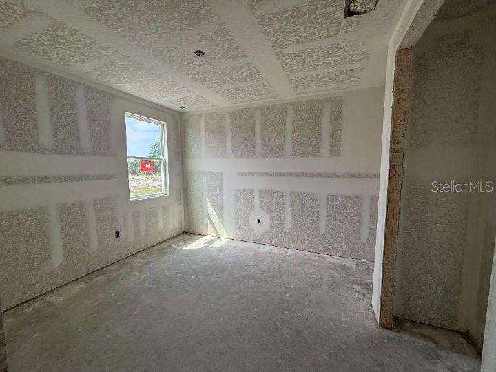 Image 14 of 30 For 706 Junonia Blvd